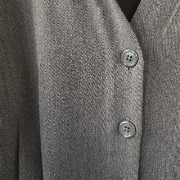 Women's Dresses* NEW WITHOUT TAGS* [EACH DRESS IS SOLD SEPERATELY $20 EACH] - Picture 9 of 9